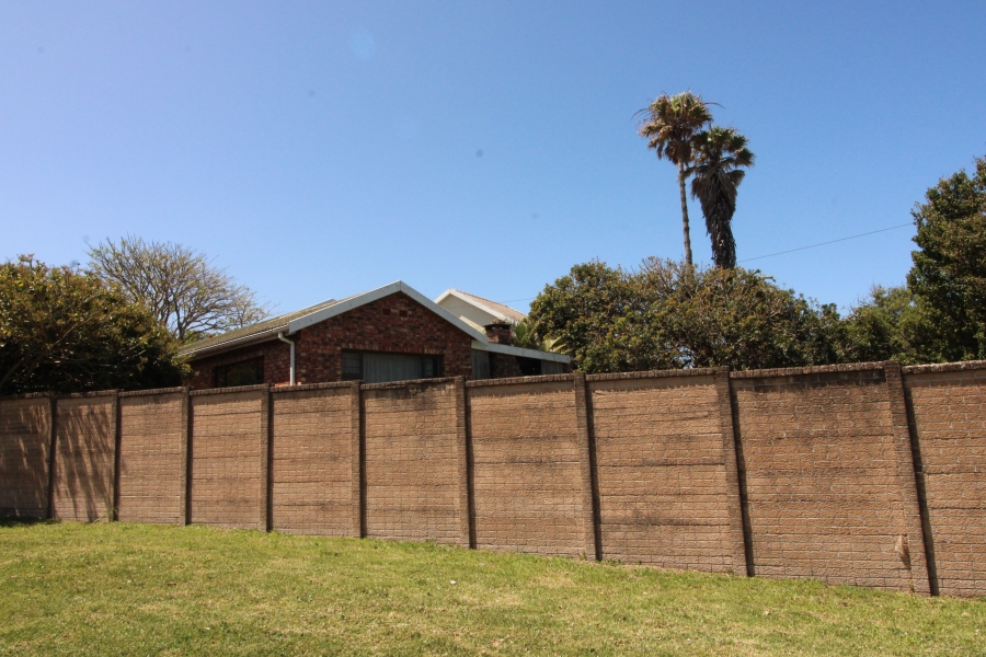 3 Bedroom Property for Sale in Gonubie Eastern Cape